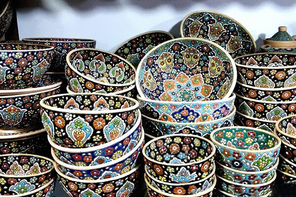 پرداخت 14 میلیارد و 900 میلیون ریال تسهیلات مشاغل خانگی به هنرمندان صنایع دستی شهرستان گرگان در سال 1400 