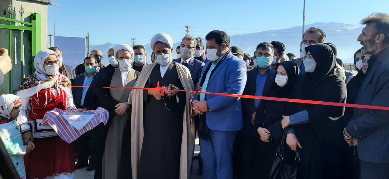 افتتاح نمایشگاه دستاوردها و توانمندی‌های بانوان کارآفرین شهرستان کردکوی