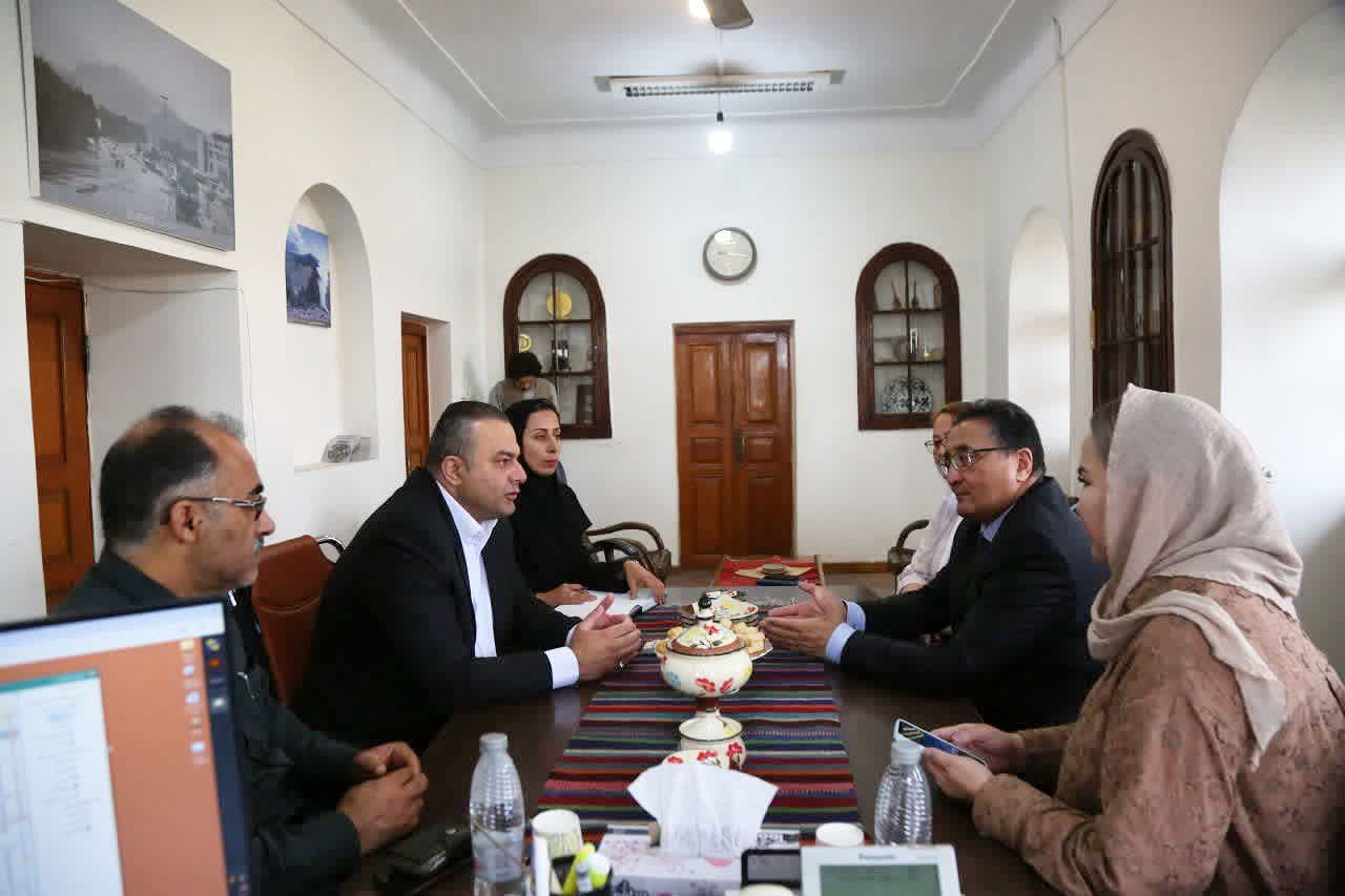 همکاری فعالان گردشگری گلستان و قزاقستان تقویت می‌شود/ تأکید بر نقش دفاتر خدمات مسافرتی و دانشگاه‌ها